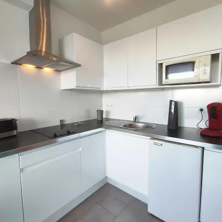 870, Port Nature 8 Au Village Naturiste Agde